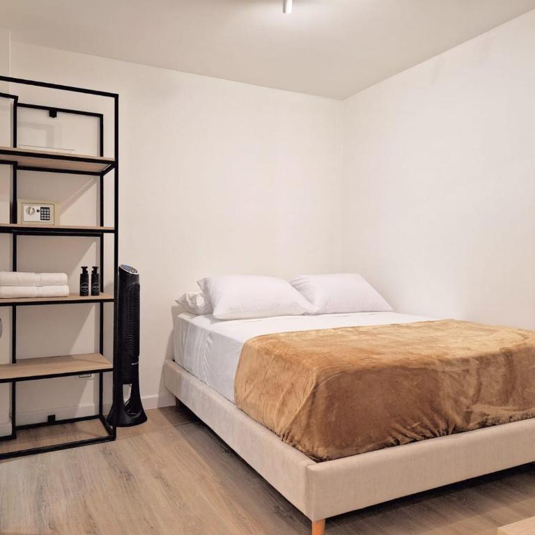 Welcome to Medellin! - Rooftop - Jacuzzi - Wifi - Laureles - Estadio - Estudio - 41