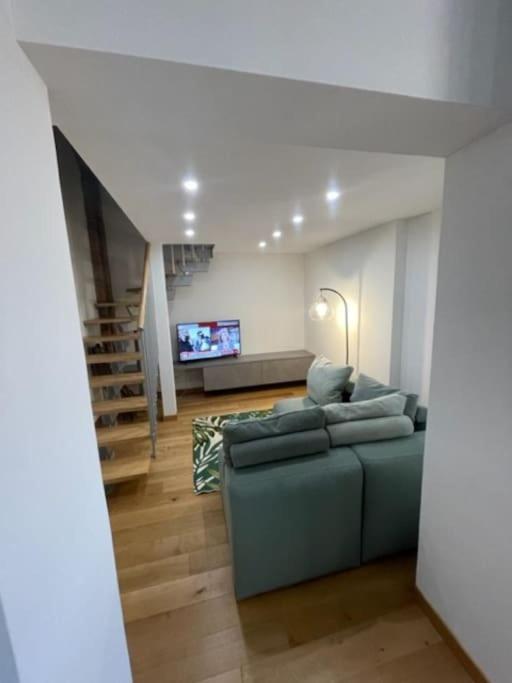 Ai piedi della Mole - Two-Bedroom Apartment - 13