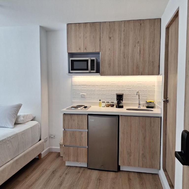 Welcome to Medellin! - Rooftop - Jacuzzi - Wifi - Laureles - Estadio - Estudio con 1 cama grande - 25