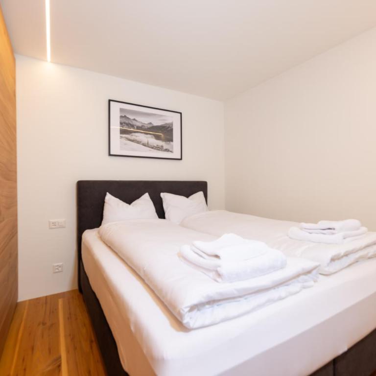 New! Cozy, central apartment with a stunning view - One-Bedroom Apartment - 3