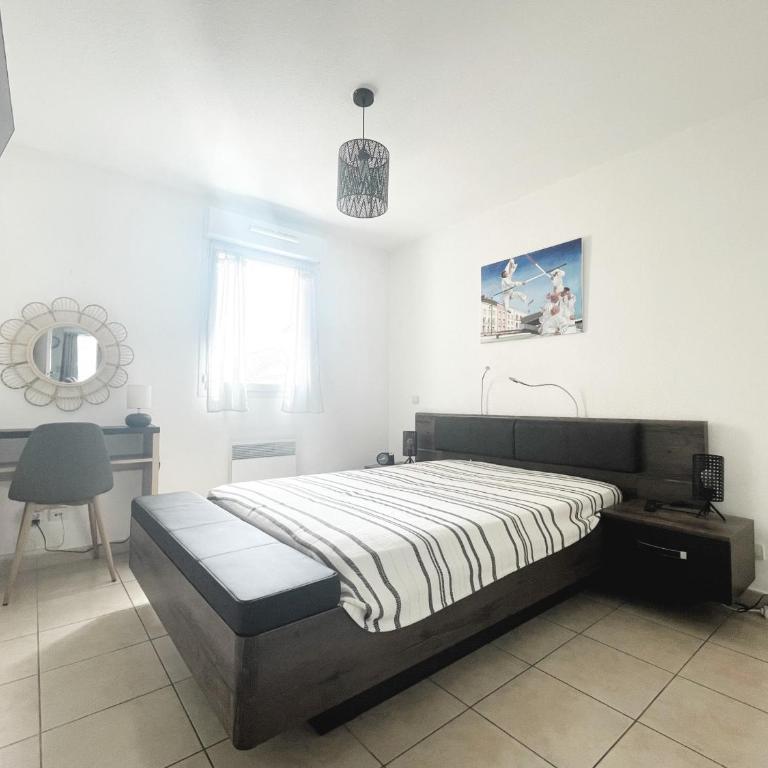 Joli T2 climatisé proche centre avec parking privé et loggia - Sète - FR-1-338-544 - Apartment - 4
