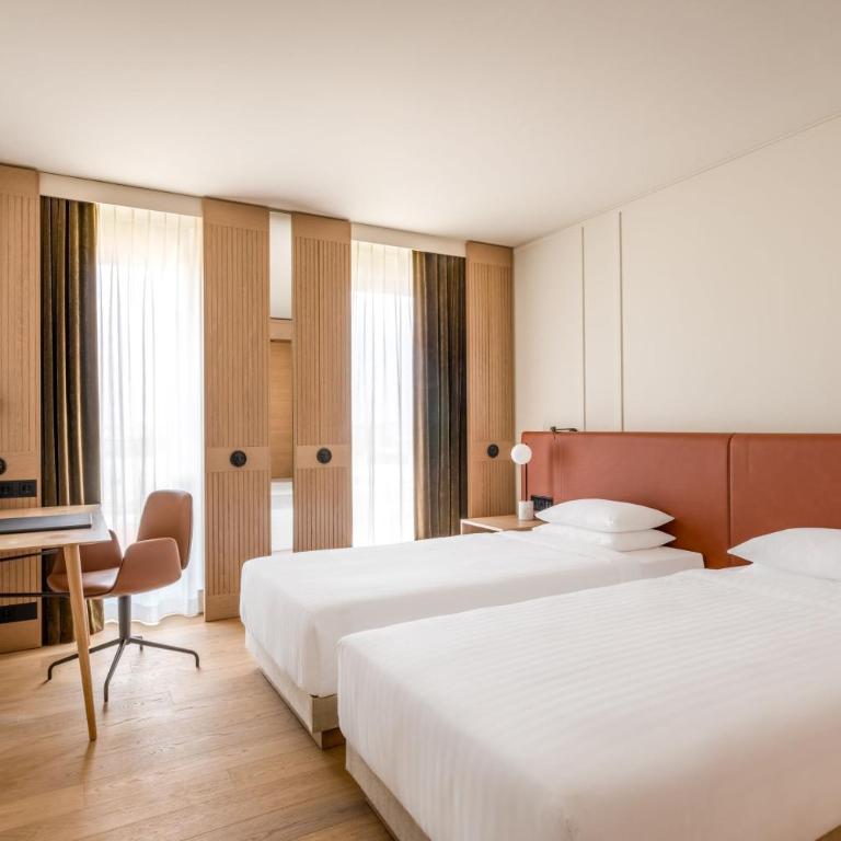 Munich Marriott Hotel City West - Deluxe Zweibettzimmer - 2