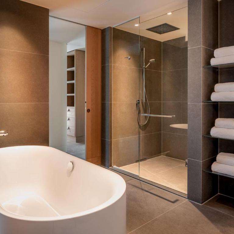 Munich Marriott Hotel City West - Premium Suite mit Kingsize-Bett und Zugang zur Club Lounge - 8