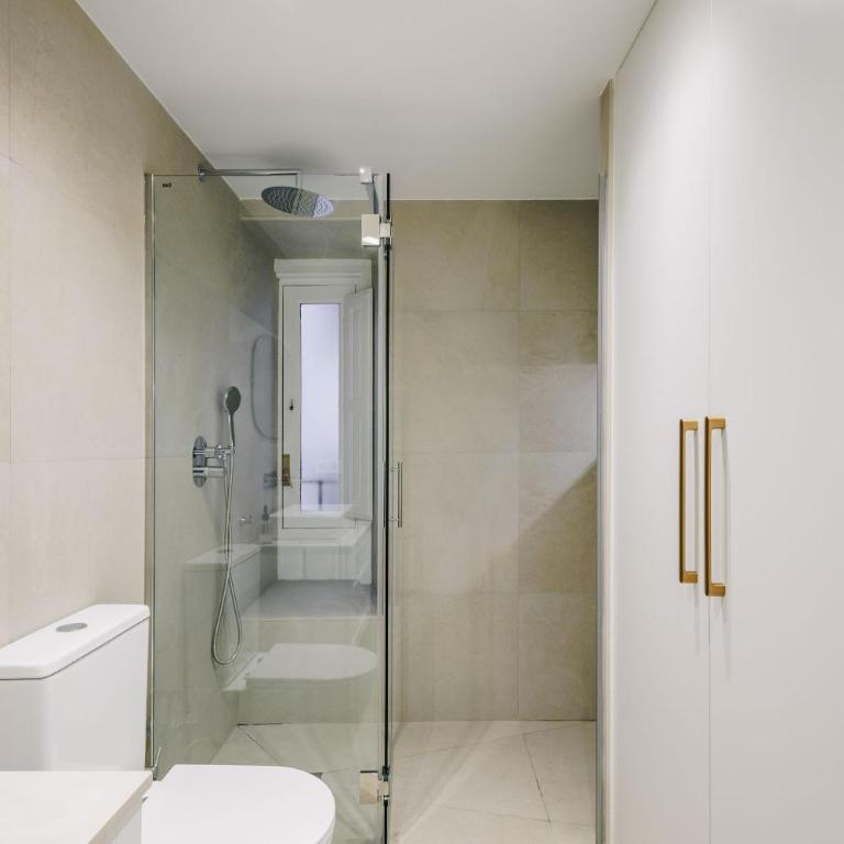 BEAUTIFUL APARTMENT IN THE HEART OF MADRID - One-Bedroom Apartment - 25