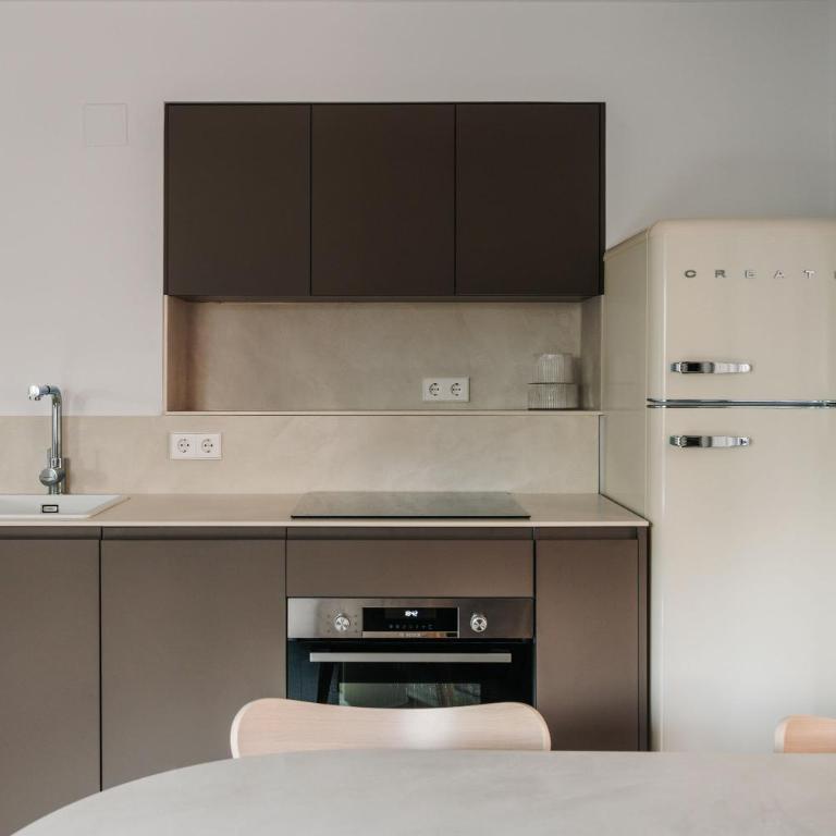 BEAUTIFUL APARTMENT IN THE HEART OF MADRID - One-Bedroom Apartment - 20