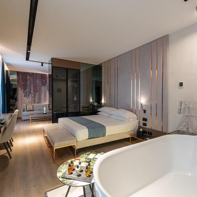 Agra Suites - Suite - 1