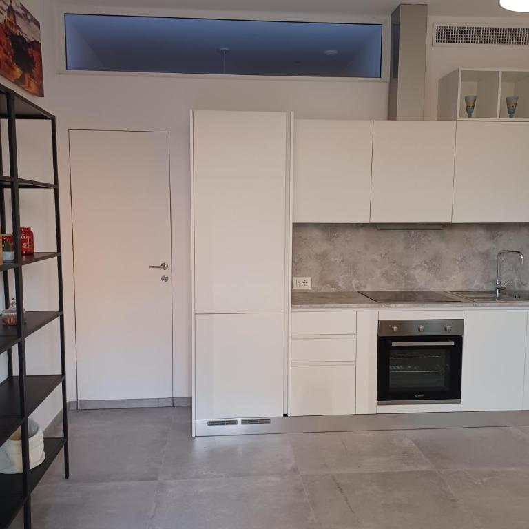 Appia Suite Apartament - Loft con giardino - Apartment - Ground Floor - 11