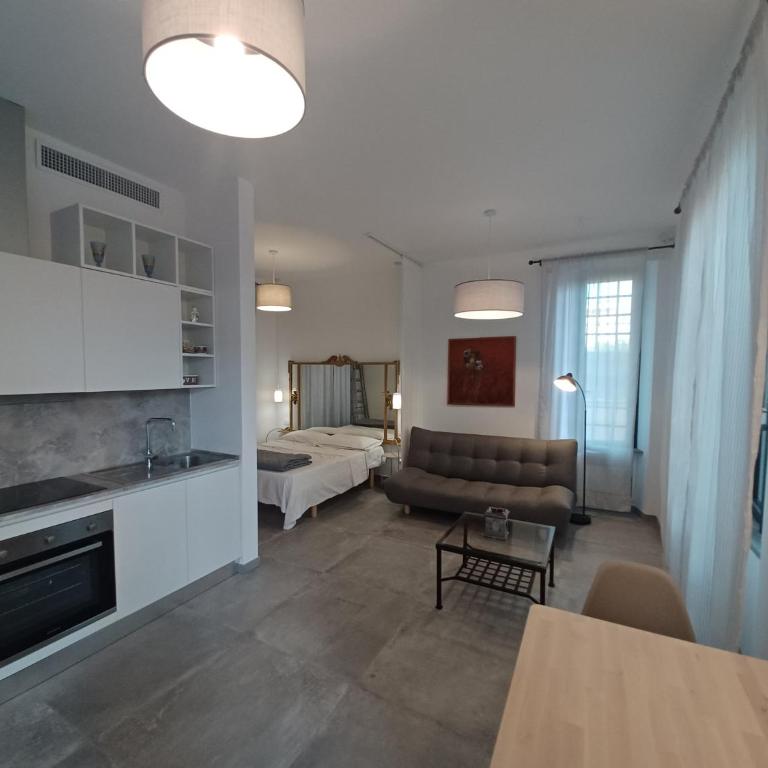 Appia Suite Apartament - Loft con giardino - Apartment - Ground Floor - 2
