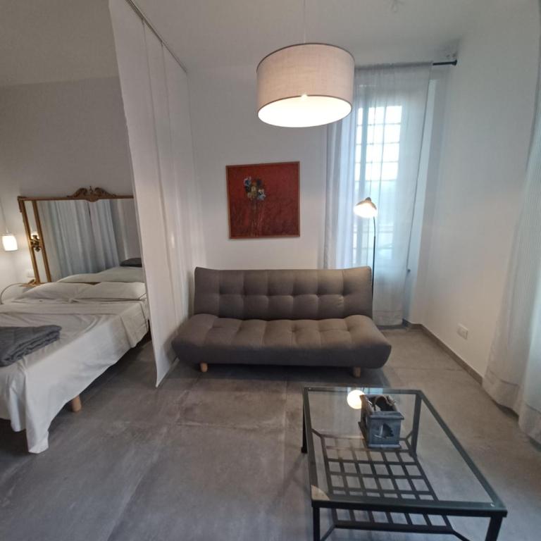 Appia Suite Apartament - Loft con giardino - Apartment - Ground Floor - 5