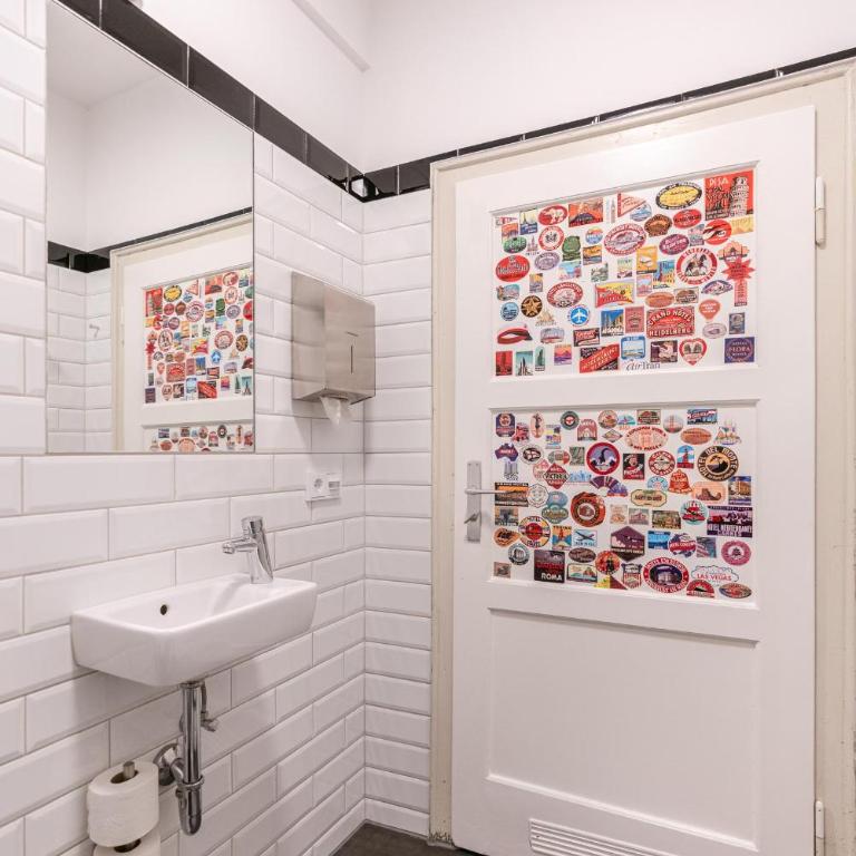 Hotel-Pension am Siegestor - Einzelzimmer mit Gemeinschaftsdusche und -WC - 13