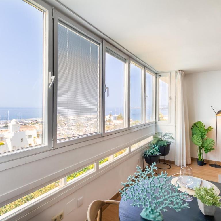MARBELLA BANUS SUITES - Marbella Marysol Seaside Flat C - Apartamento con vistas al mar - 2