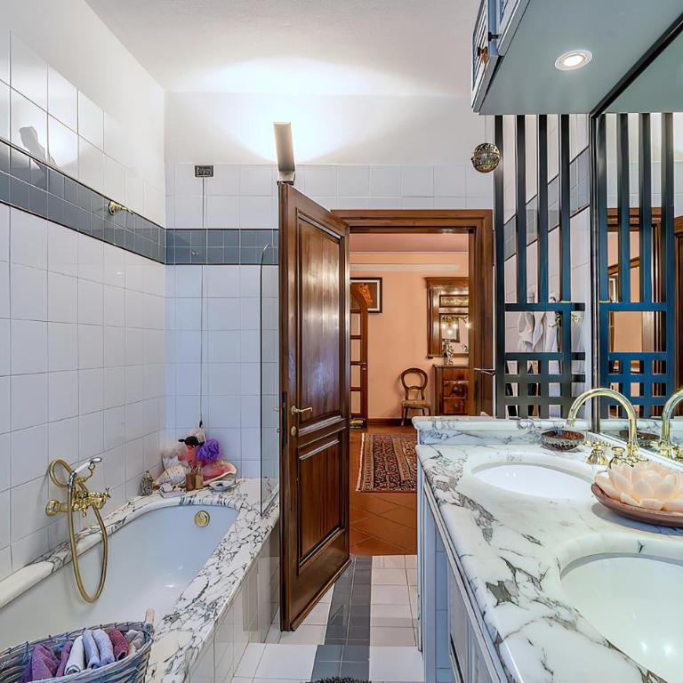 Tuscany Villa Gorello. Villa in Toscana. Jacuzzi con tetto in cristallo,piscina - Villa - 16