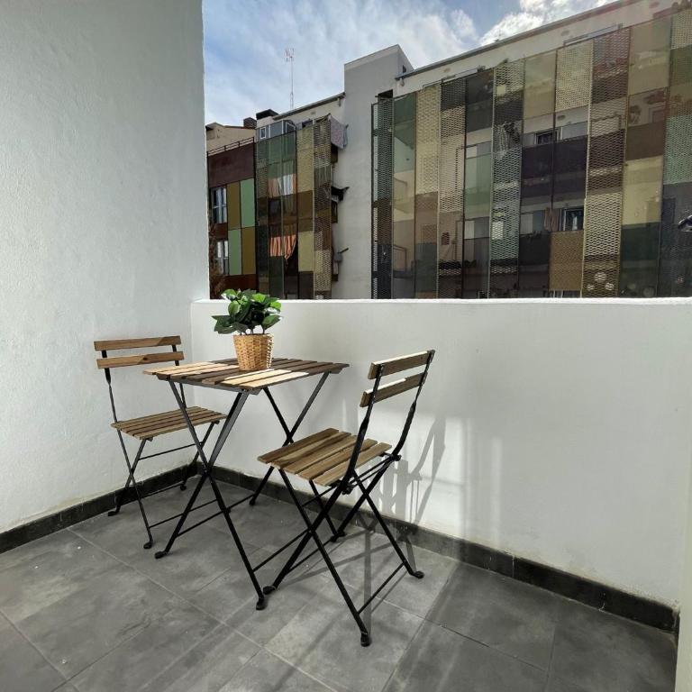 VTZ El Balcón de Las Armas RENOVADO!!! - Parking GRATIS - Apartment with Balcony - 5