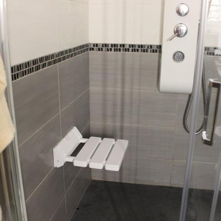 Easy Napoli Duomo (porto , centro storico) - Three-Bedroom Apartment - 36