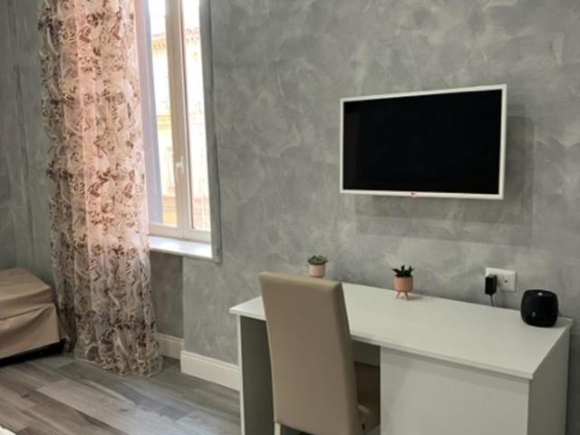 Gioia Toledo - Camera Deluxe Matrimoniale/Doppia con Letti Singoli con Vista Città - 5