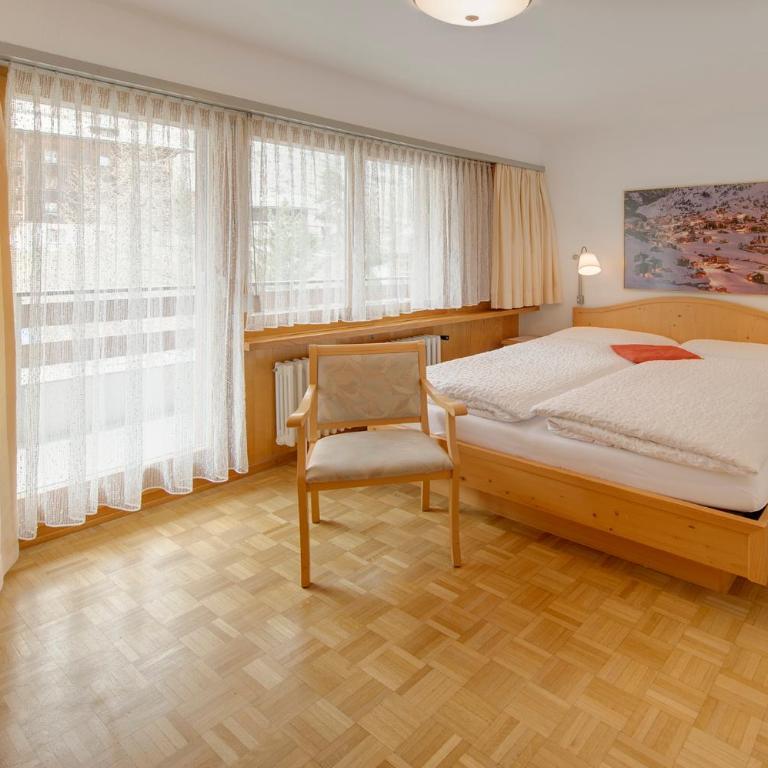 Hotel Parnass - Apartment mit Blick auf die Berge - 2