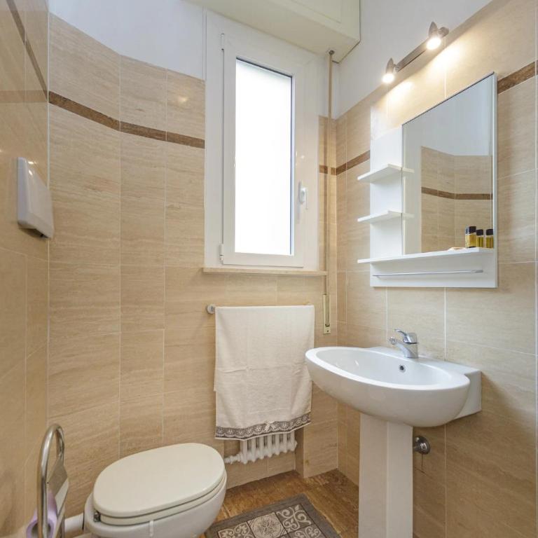 CasaViva - Central Comfy Flat with parking in Santa M - Appartamento con 2 Camere da Letto - 9
