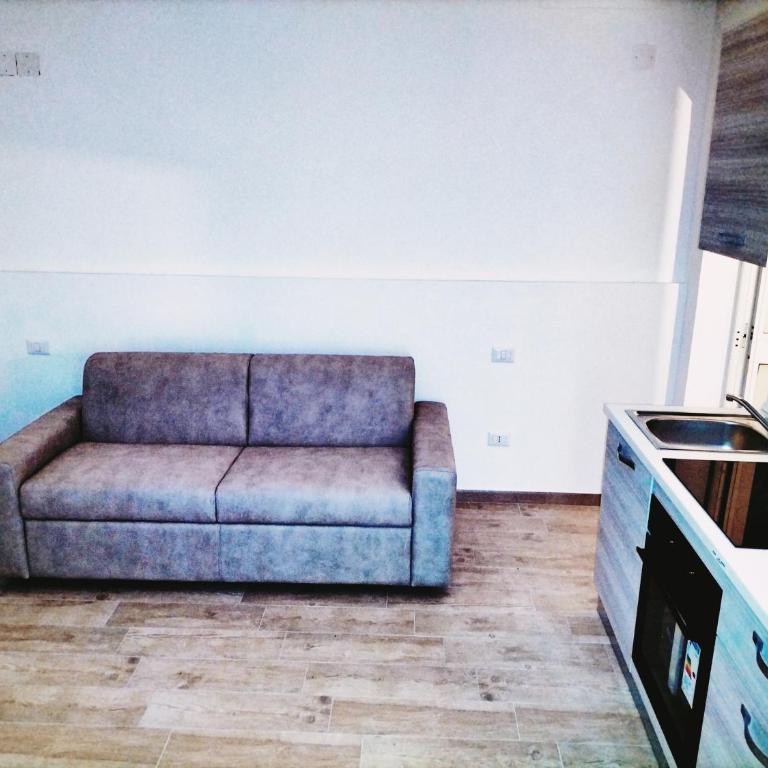 Orchidea Apartment Bari - Vacation Home - 12
