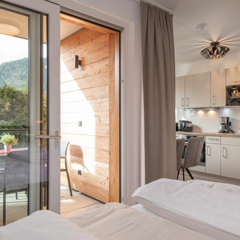AlpenParks Montana Apartments - Studio-Apartment - 4