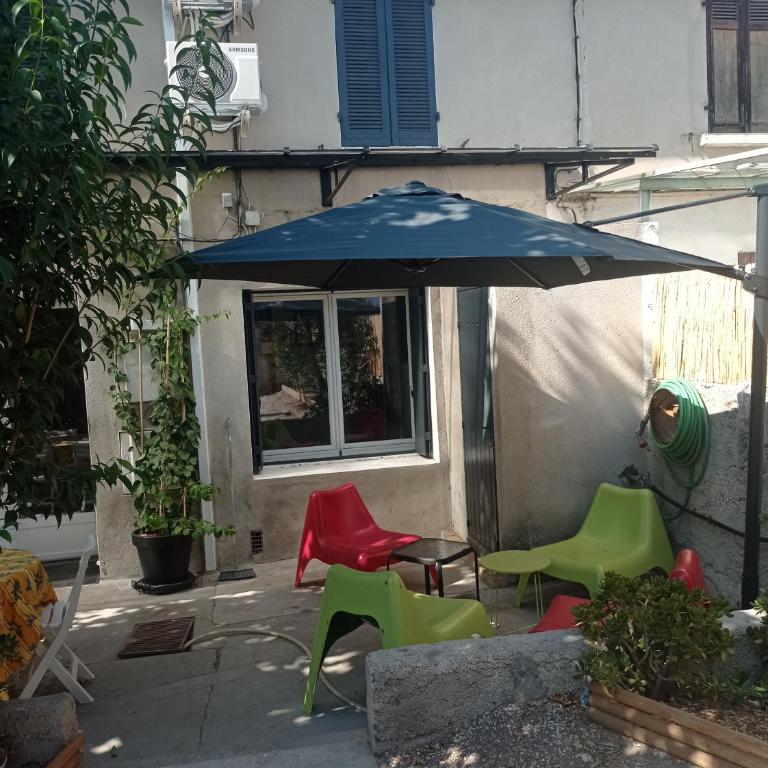 Maison avec jardin - Casa de 2 dormitorios - 4