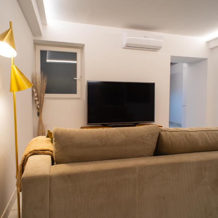 Central Market - Ciutat Vella, exclusively for families - Mid-term - Two-Bedroom Apartment - 29