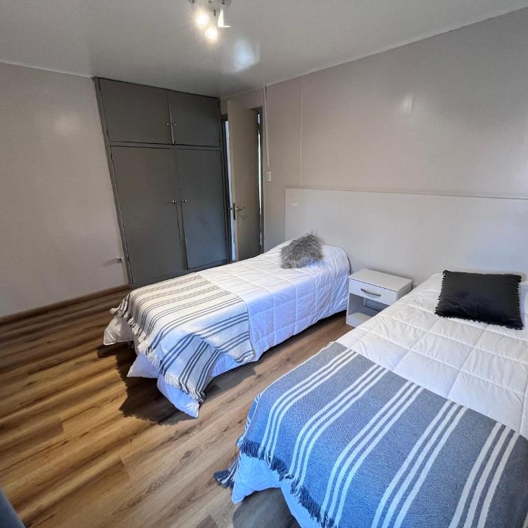 Tierra de Canoeros - Three-Bedroom House - 20