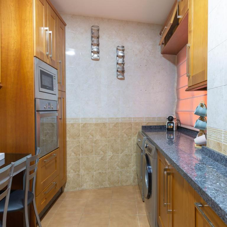 Balcón de Picasso: Bright apartment with incredible views - Apartamento de 3 dormitorios - 49
