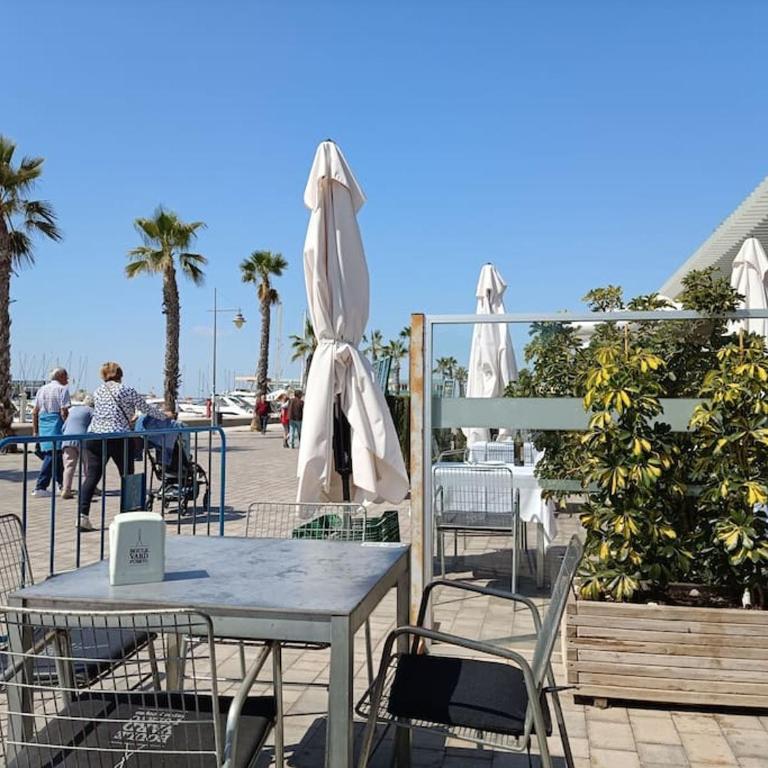 Al lado de Barcos y Gran Playa. - Apartamento de 1 dormitorio - 27