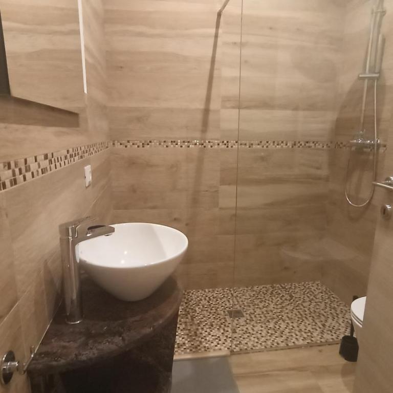 Agriturismo Ponte Florio - Camera Quadrupla con Bagno Privato - 5