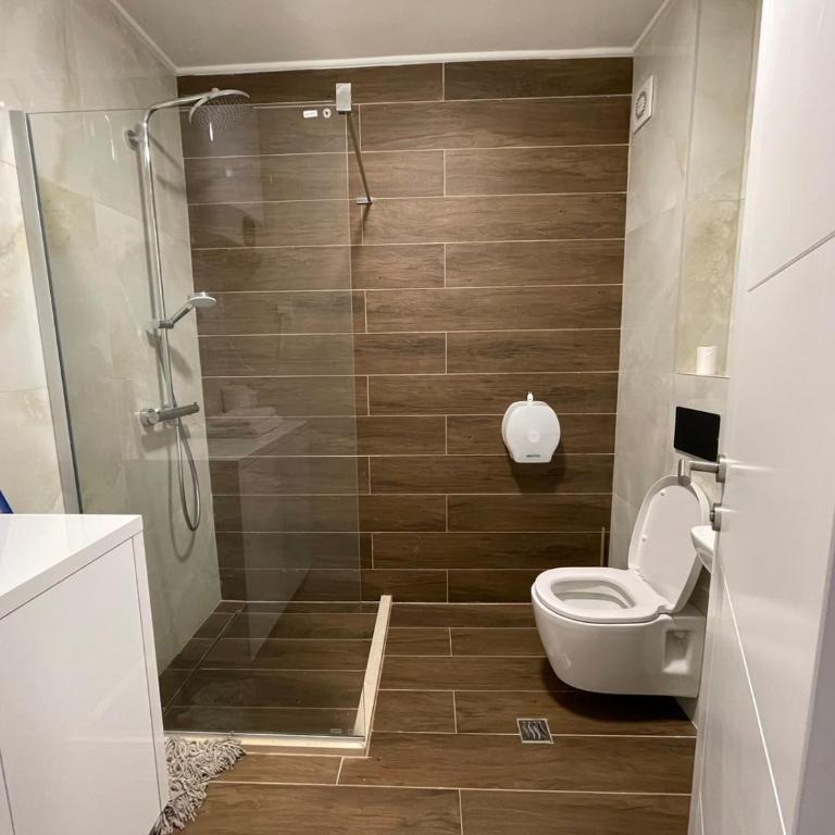 V5 Apartments - Two-Bedroom Apartment - 2