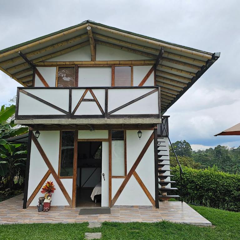 ALOJAMIENTO Familiar HECTRIGA - Habitación Doble Deluxe con vistas a la montaña - 1 o 2 camas - 2