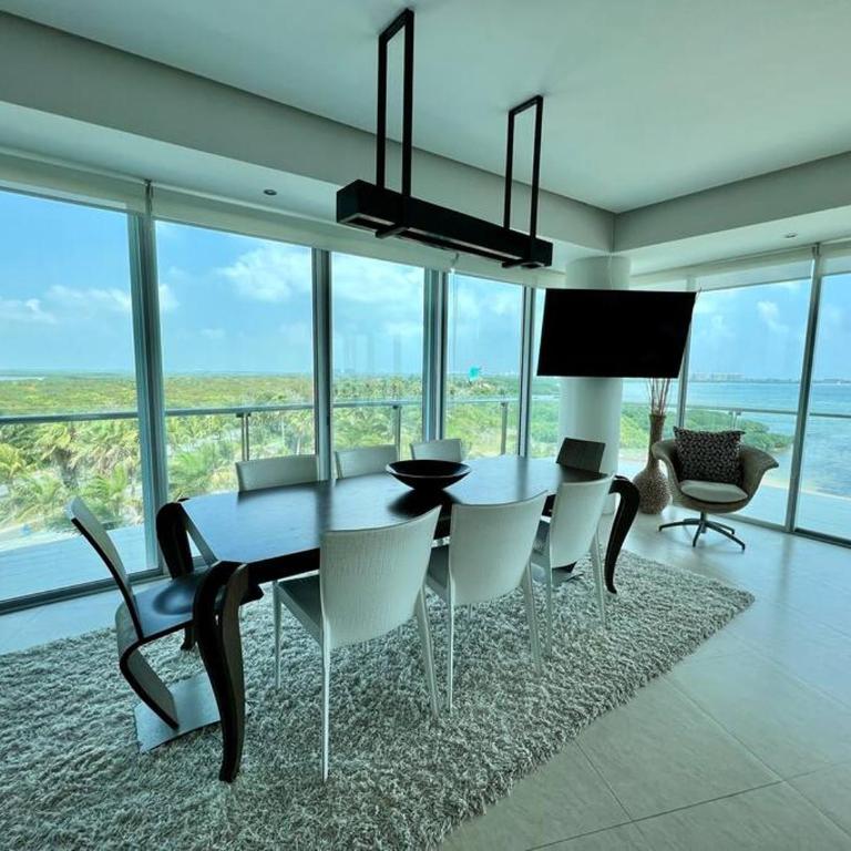 Peninsula Luxury Apartments with ocean front and espectacular views - no pets - Three-Bedroom Apartment - 21