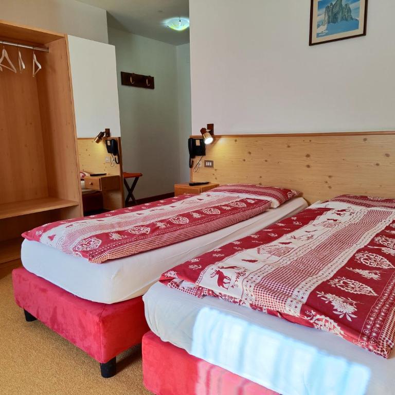 Albergo Pensione Sport - Camera Doppia con Letti Singoli - 6