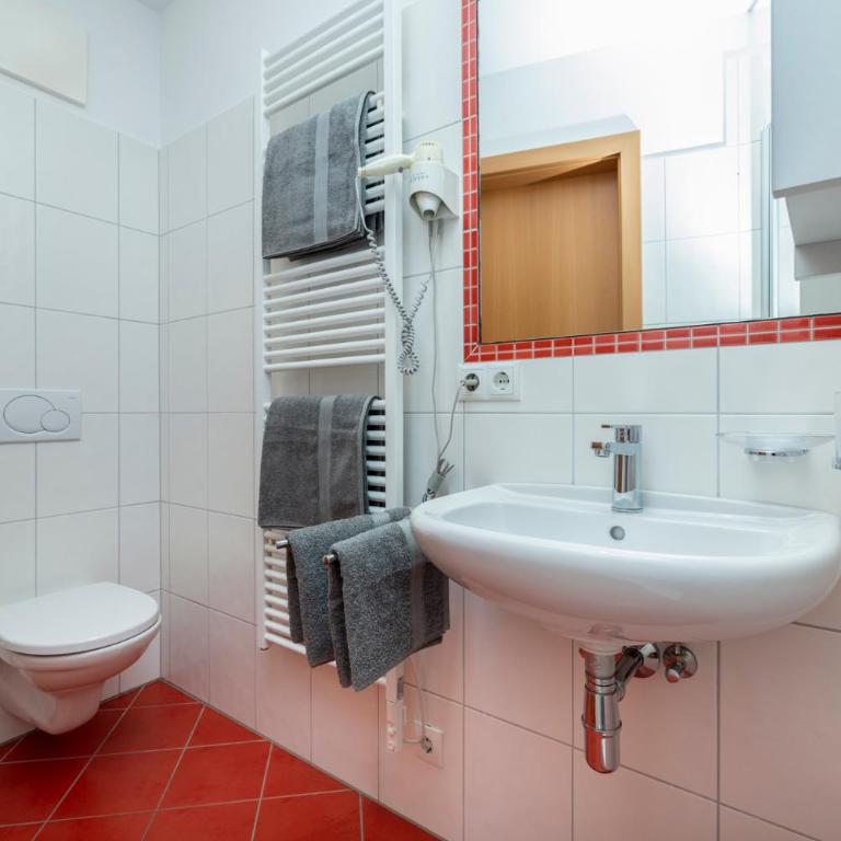 Phantasia - Apartment 7 oder 8 - 9