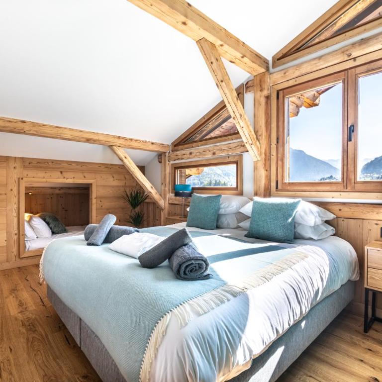 Chalet Marialys - Luxury Alpine Chalet with Sauna & Hot Tub - Chalet - 17