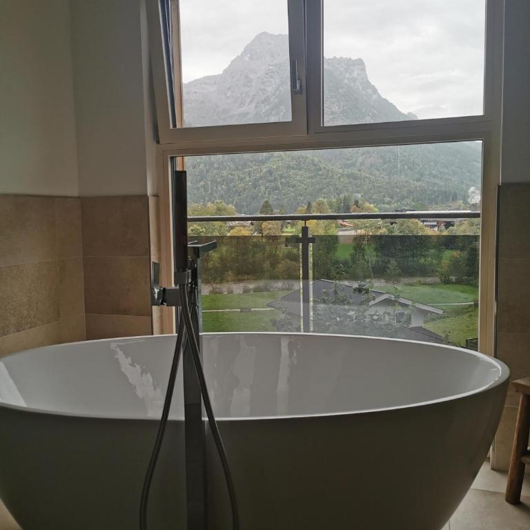 Steinberg Blick - Three-Bedroom Apartment - 10