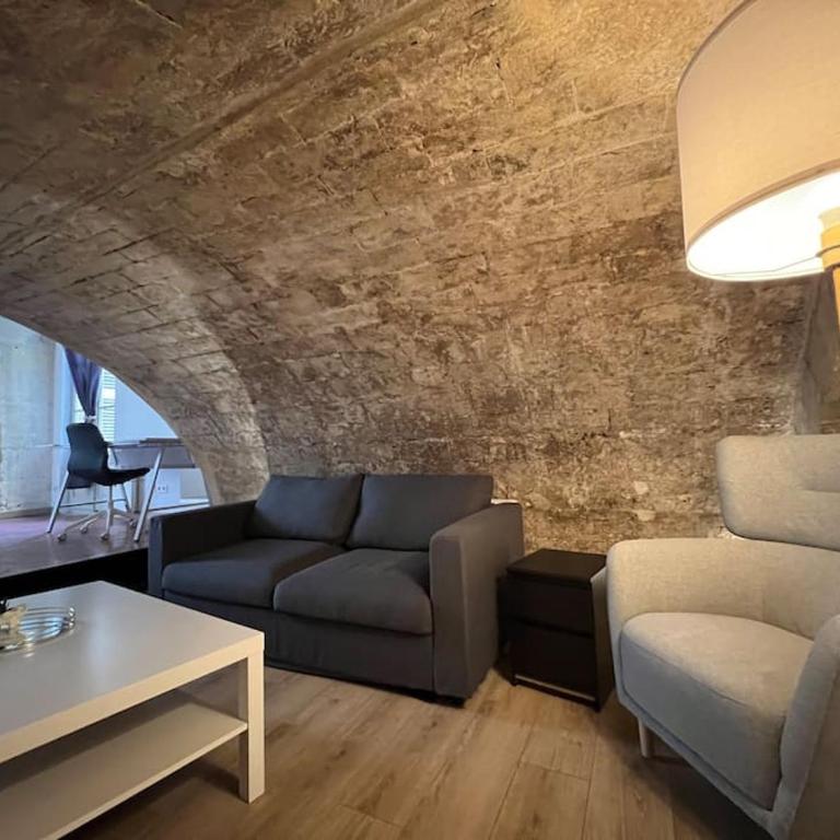 Appartement en cœur de ville Place du Forum - One-Bedroom Apartment - 14