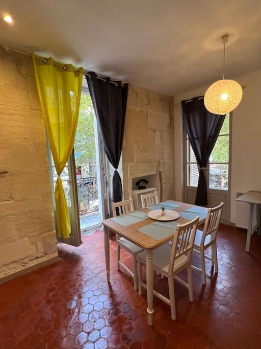 Appartement en cœur de ville Place du Forum - One-Bedroom Apartment - 34
