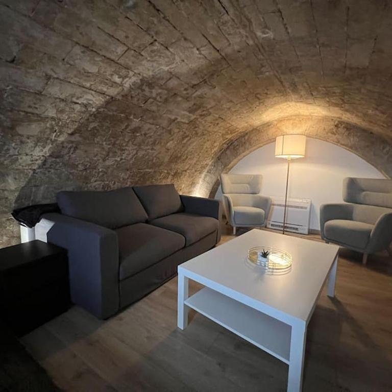 Appartement en cœur de ville Place du Forum - One-Bedroom Apartment - 69