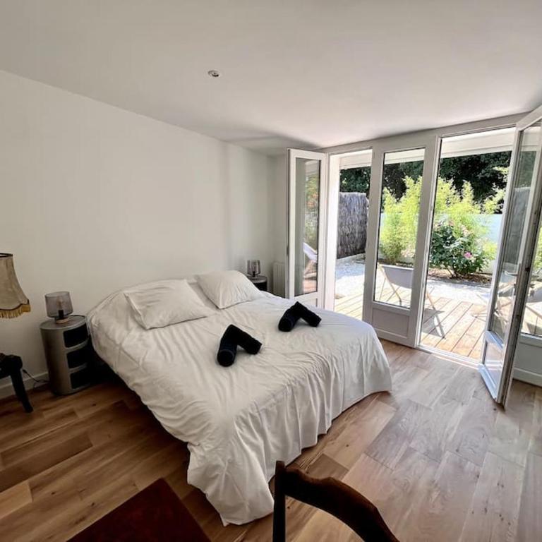Superbe villa avec piscine à 10 min du centre - Villa - 47