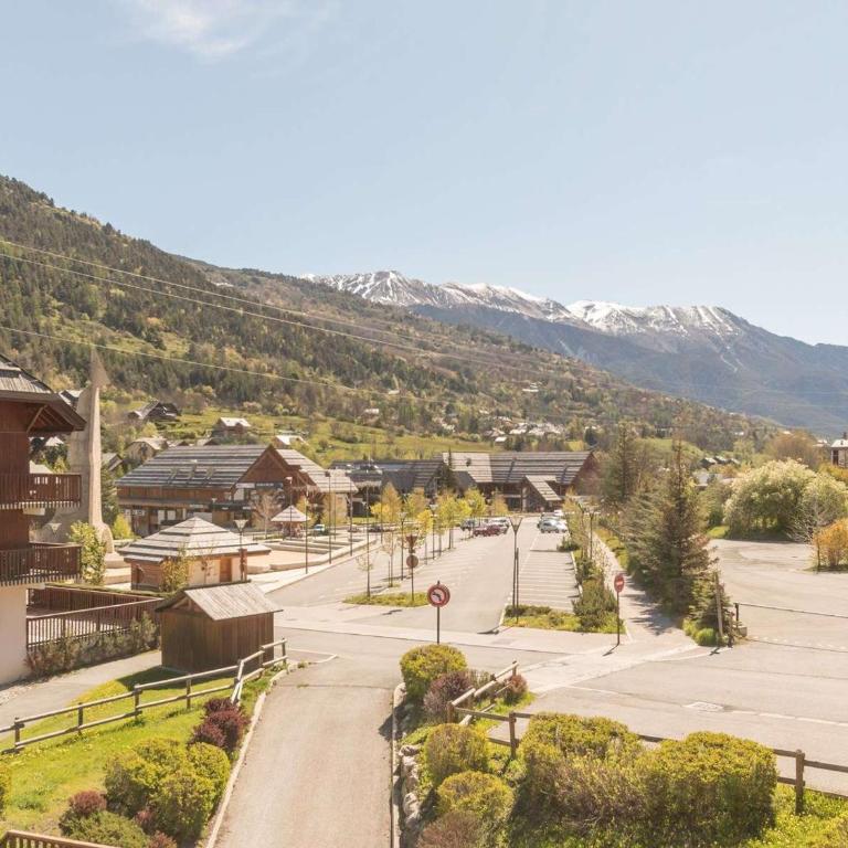 Appartement lumineux 2 pièces 6 pers, proche pistes et commerces - La Salle Les Alpes - Appartement 1 Chambre - 10