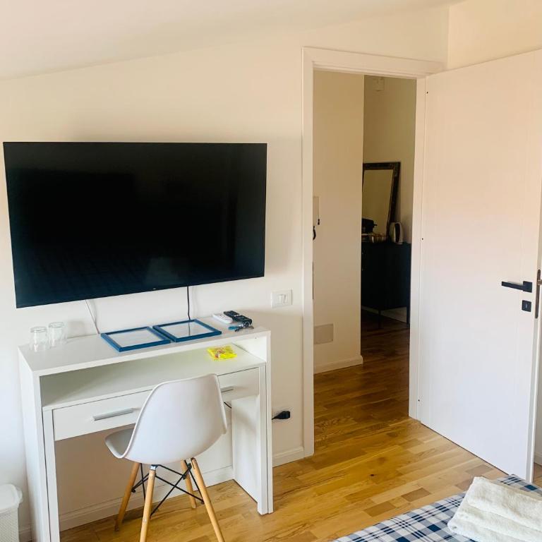 Casa Il Maestrale - Camera Matrimoniale con Bagno Privato - 6