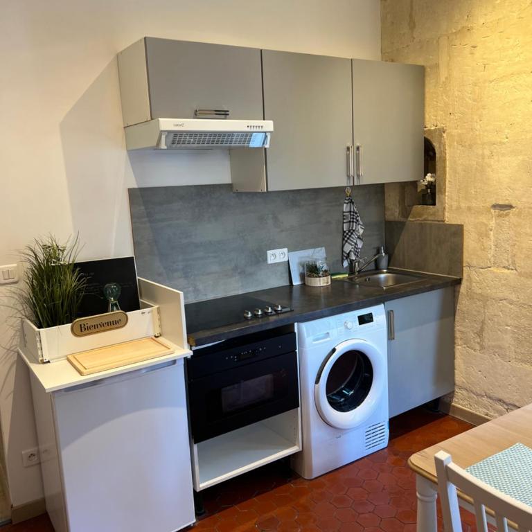 Appartement en cœur de ville Place du Forum - One-Bedroom Apartment - 11