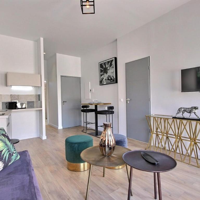 LES TOITS DU VIEUX-PORT - Appartement avec Terrasse - 2
