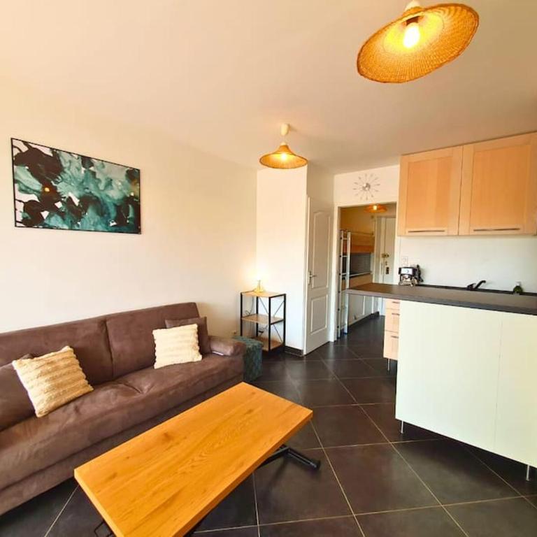 Studio CLIM Terrasse Privée - Proche de la Plage - Studio-Apartment mit Meerblick - 14