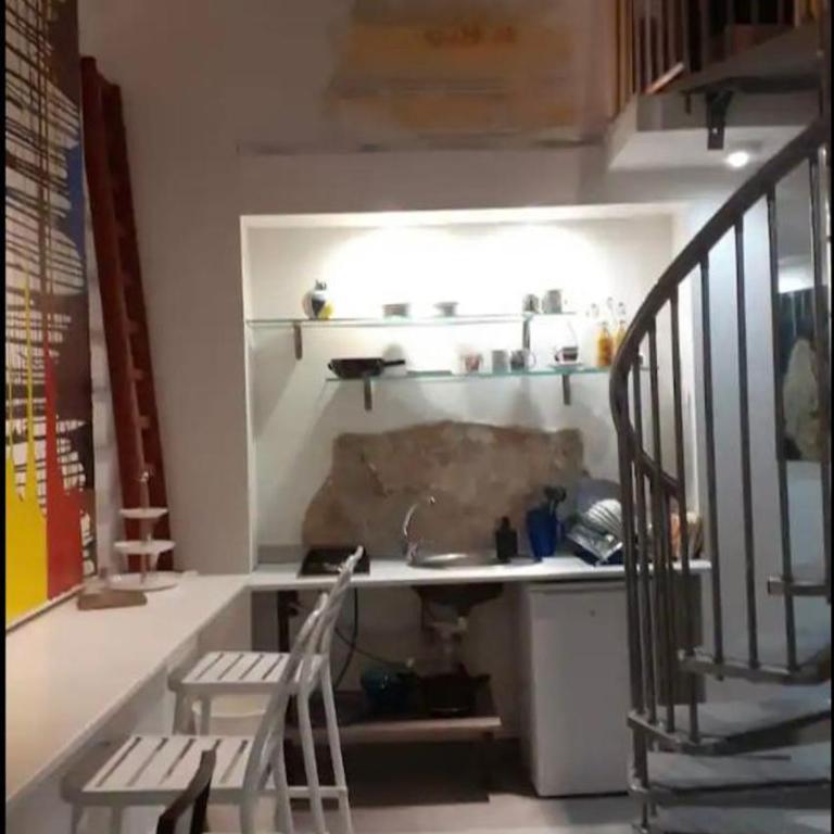 Loft House - Large Double Room - 5