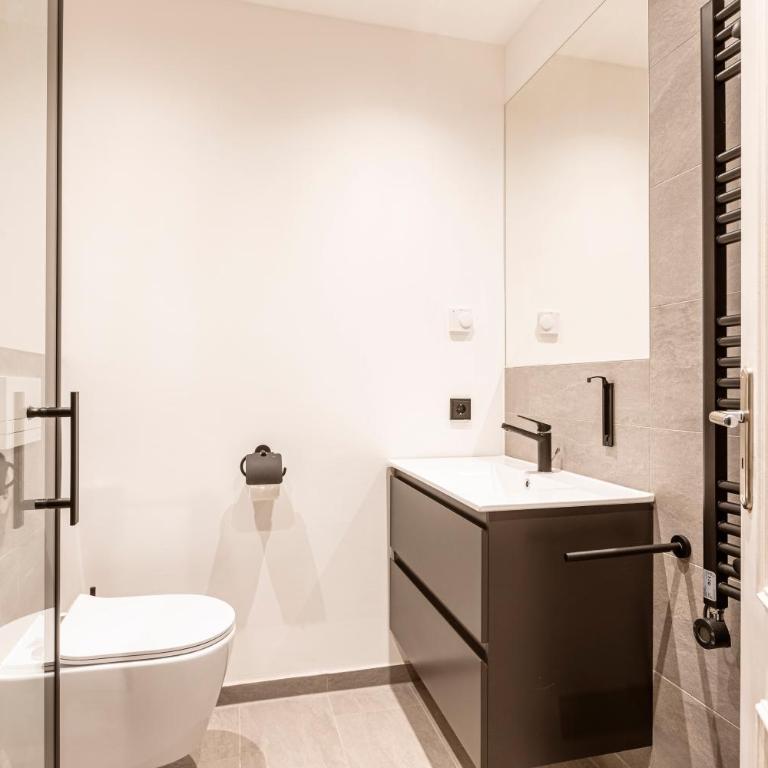 Saalbach Suites by ALPS RESORTS - Two-Bedroom Suite with IR-Sauna - 10