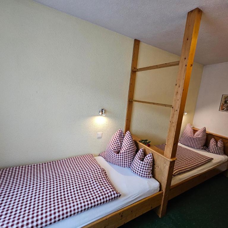 Appartements Waldruh - Apartment mit 2 Schlafzimmern - 30