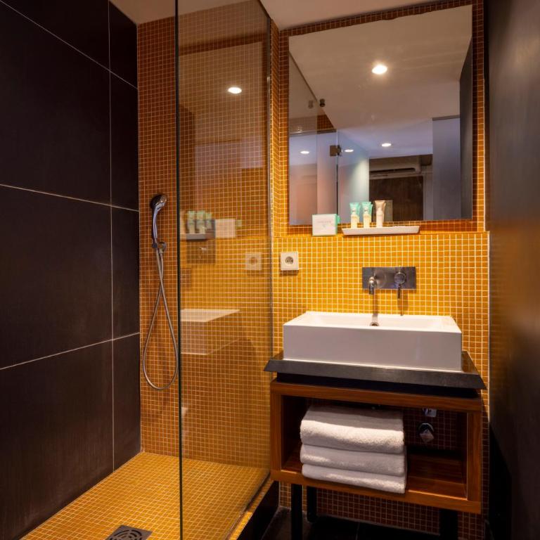 Hôtel Elixir - Suite avec Balcon - 7