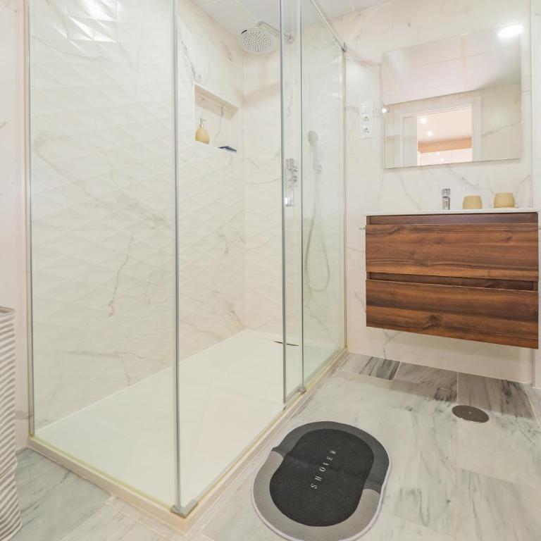 Cubo's Apartamento Atocha with Optional Parking - Apartamento - 25